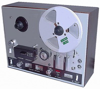 AKAI 300d